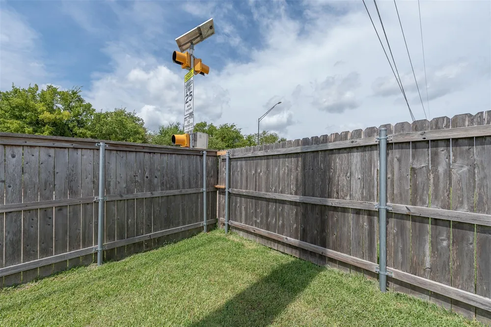 3718 Bridle Court College Station, TX 77845