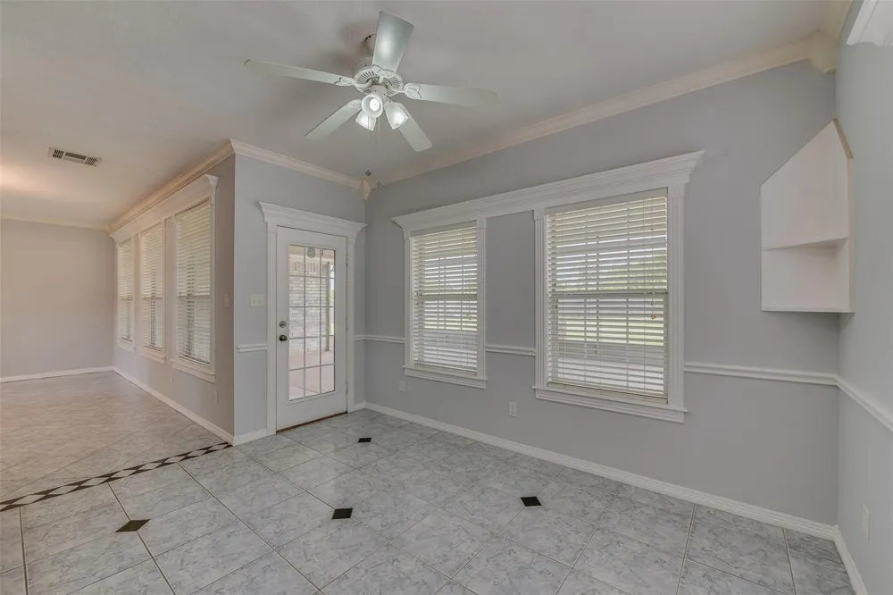 3718 Bridle Court College Station, TX 77845