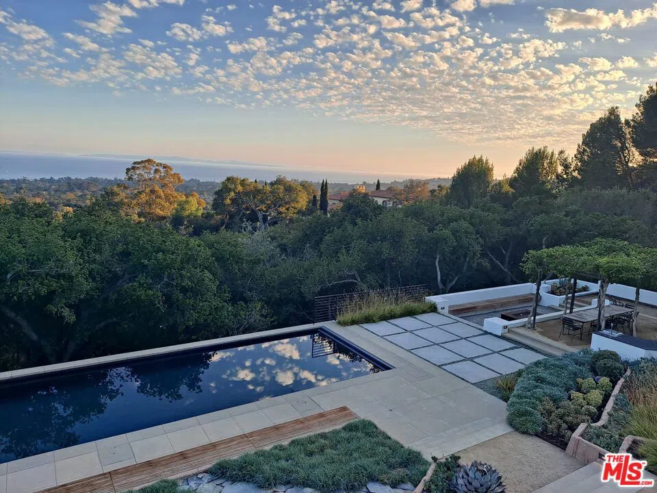 E Mountain Drive Santa Barbara, CA 93108