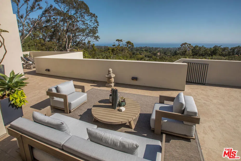 E Mountain Drive Santa Barbara, CA 93108