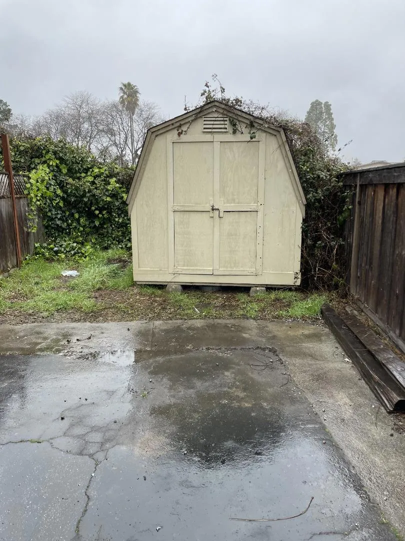 1517 Broadway Santa Cruz, CA 95062
