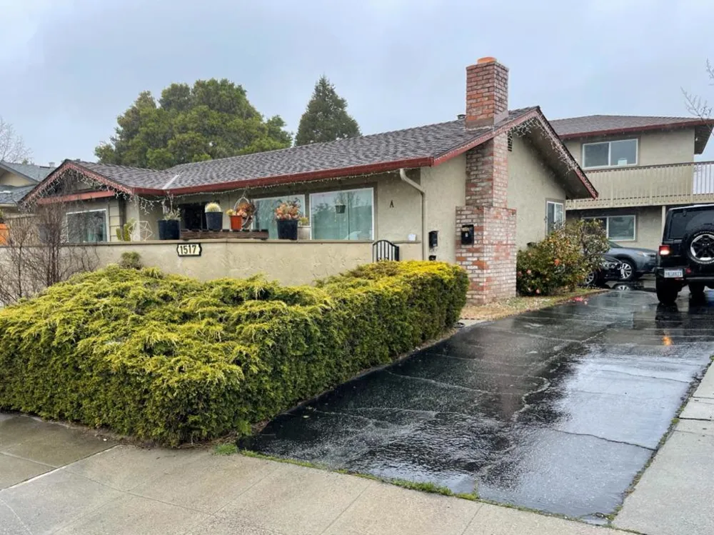 1517 Broadway Santa Cruz, CA 95062