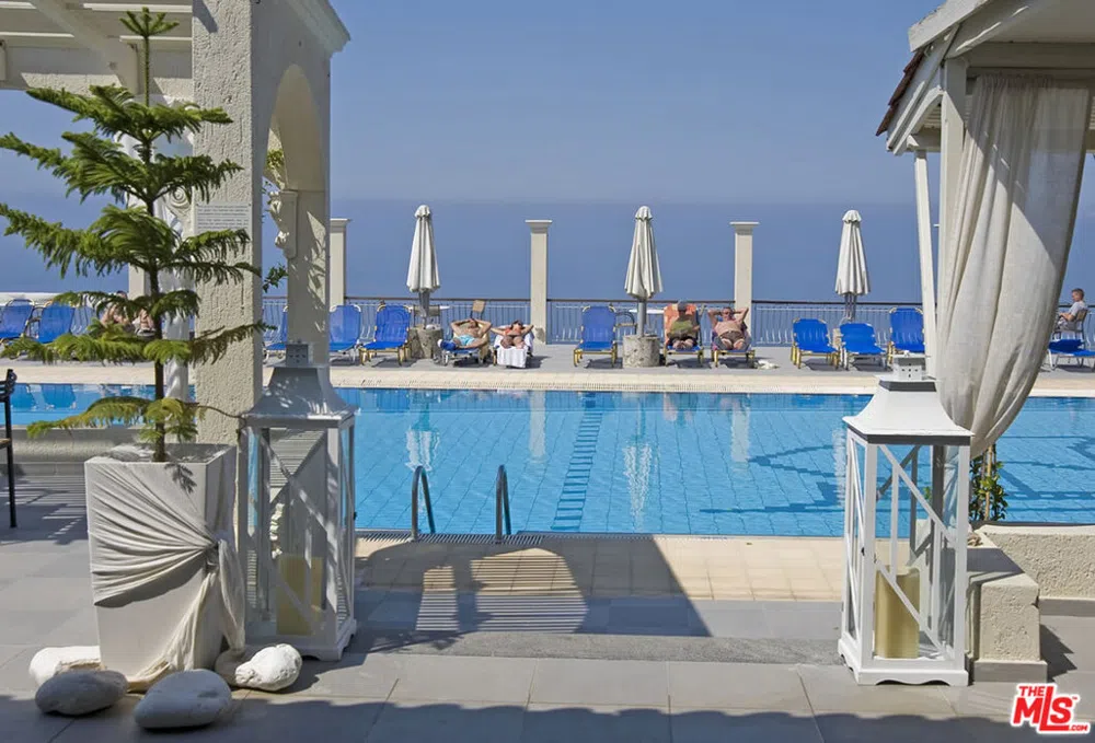 10 ARGOSTOLI  LAKITHRAS  KEFALONIA  GREECE 