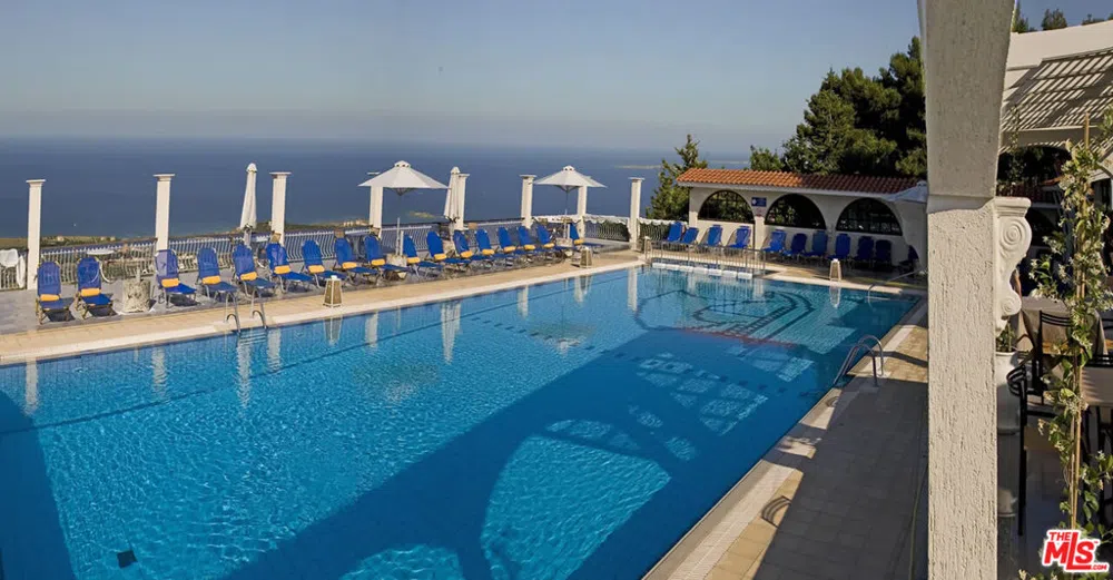 10 ARGOSTOLI  LAKITHRAS  KEFALONIA  GREECE 