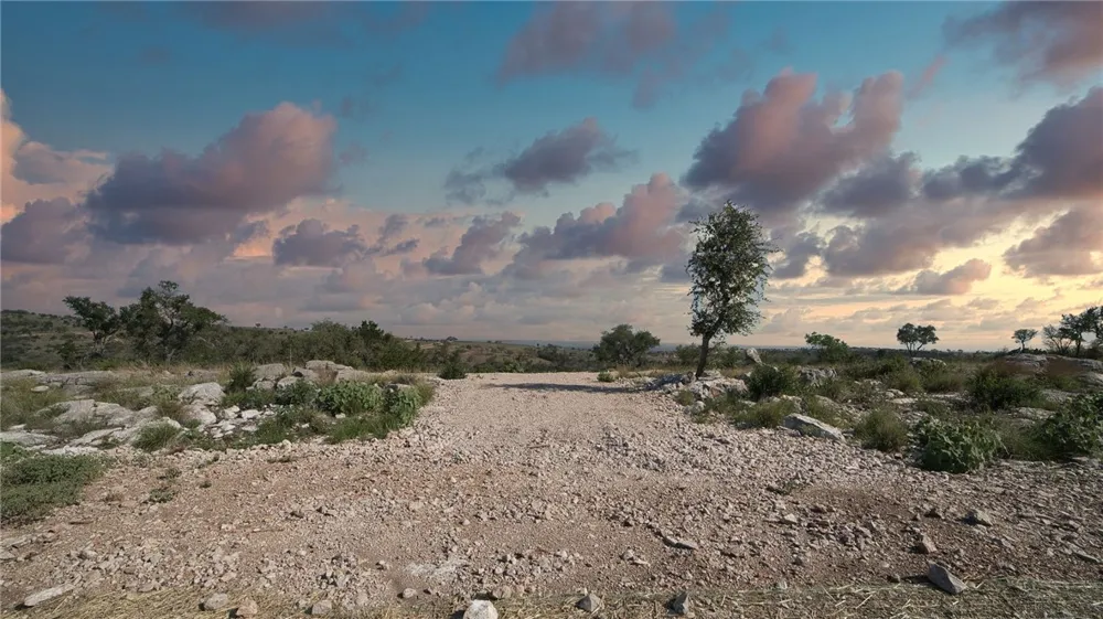 74 Big Creek Drive Kingsland, TX 78639