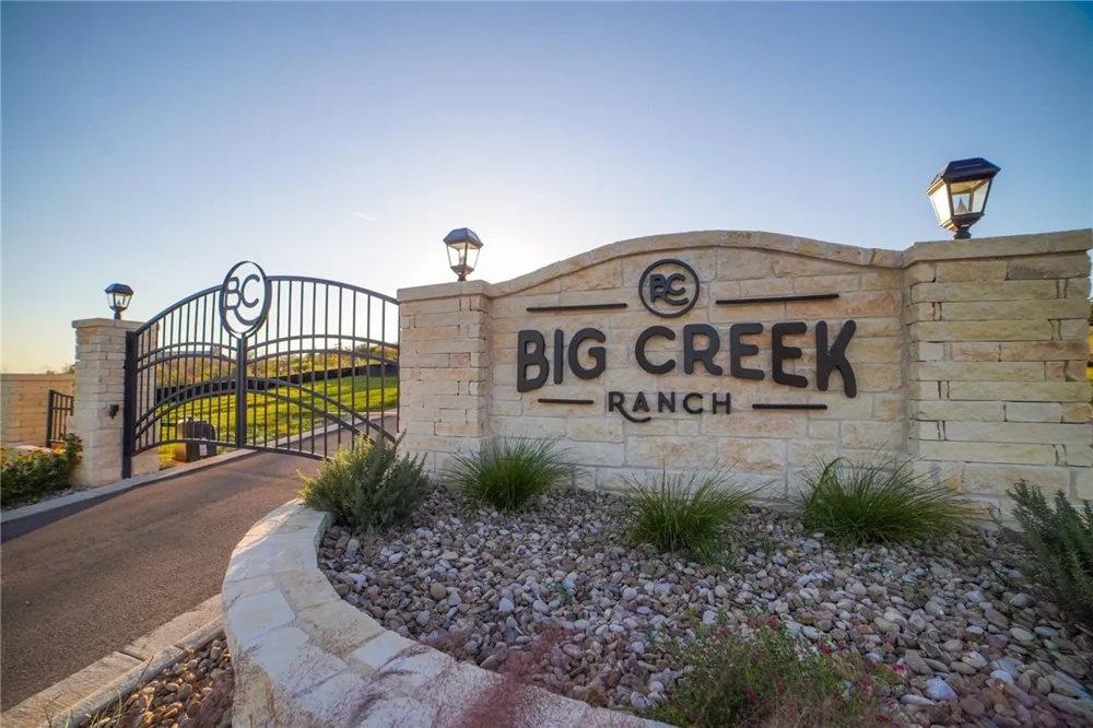 74 Big Creek Drive Kingsland, TX 78639