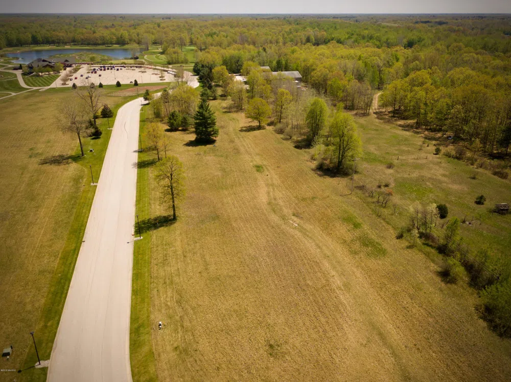 3 E River Rd Mount Pleasant, MI 48858