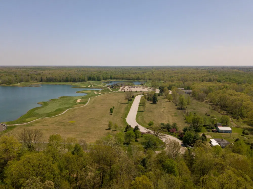 7 Whitetail Trail Mount Pleasant, MI 48858