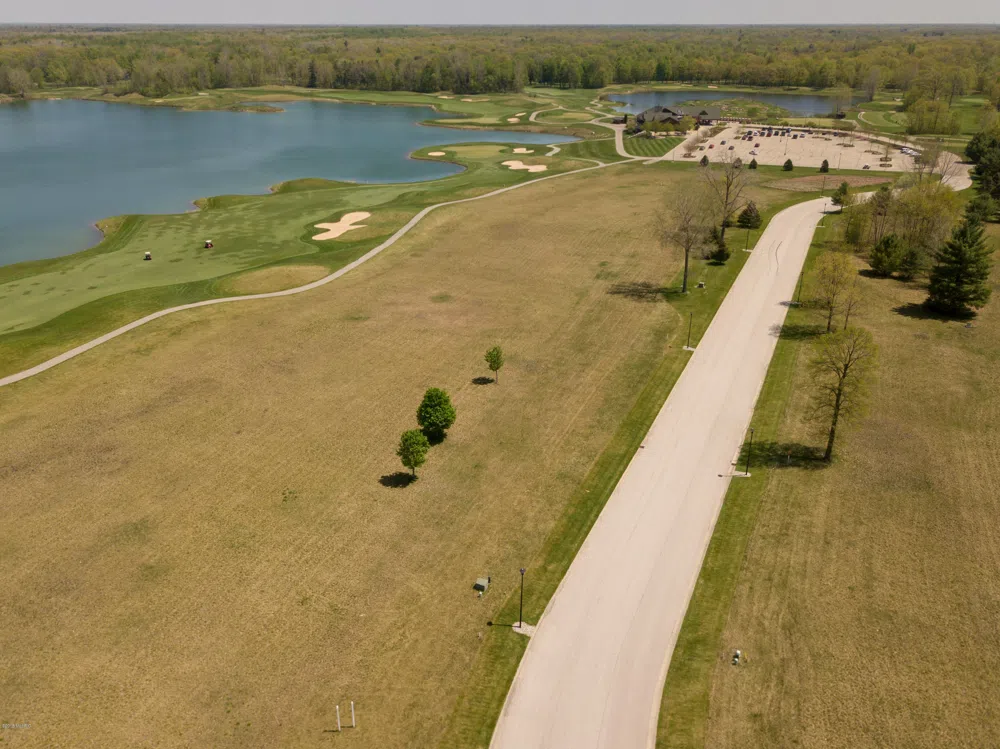 33 S Chippewa RD Mount Pleasant, MI 48858