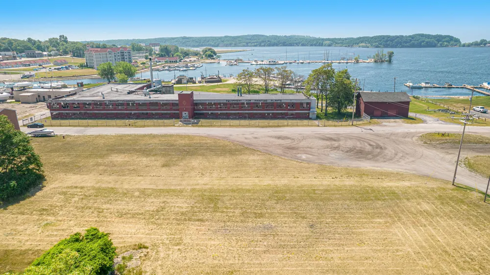 509 Lake Street Ludington, MI 49431