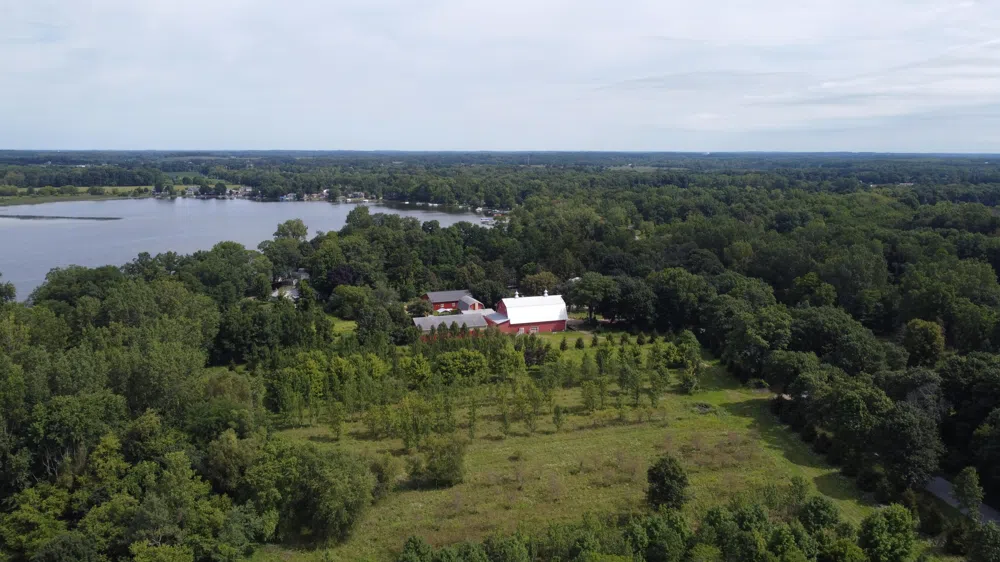 10505 18 1/2 Mile Road Marshall, MI 49068