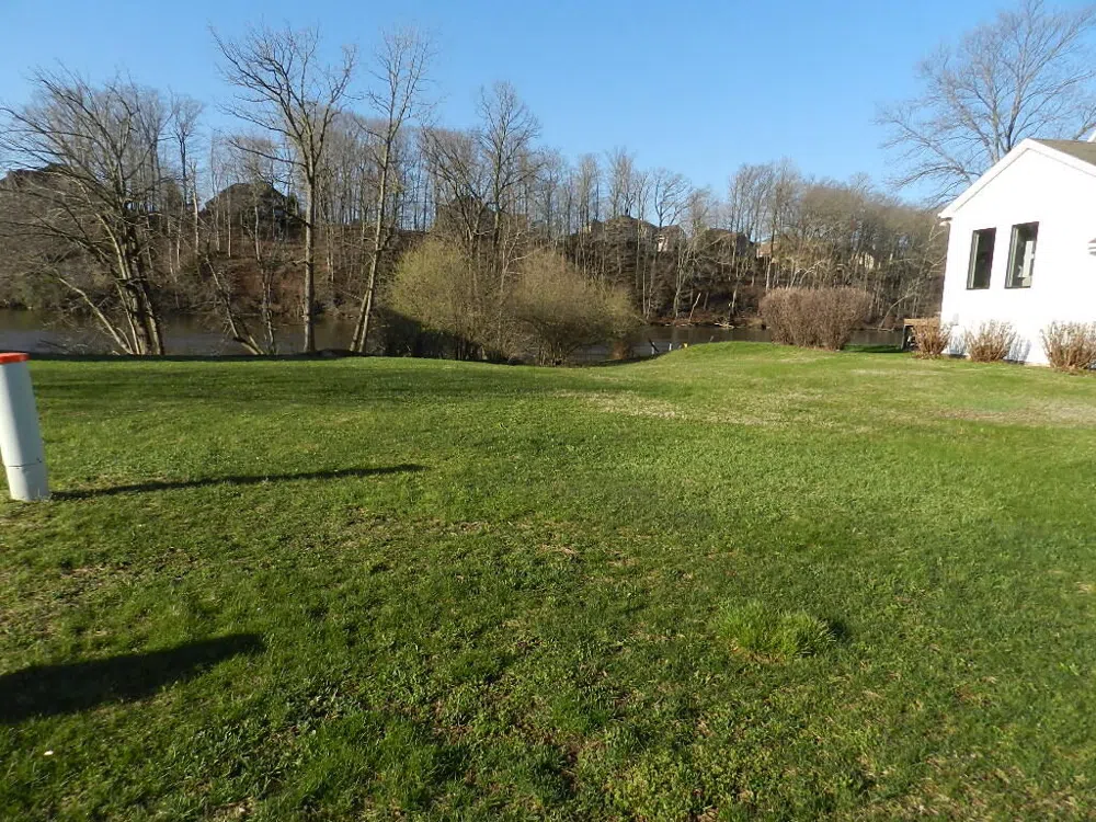590 Swan River Drive Benton Harbor, MI 49022