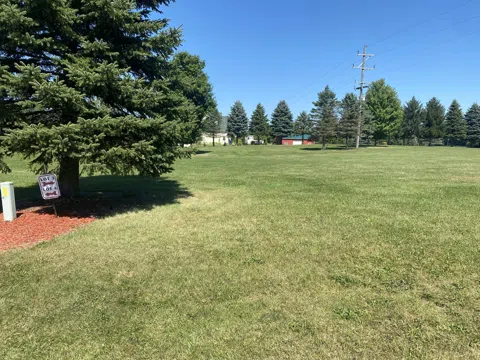 RIVER BEND Drive lot #3