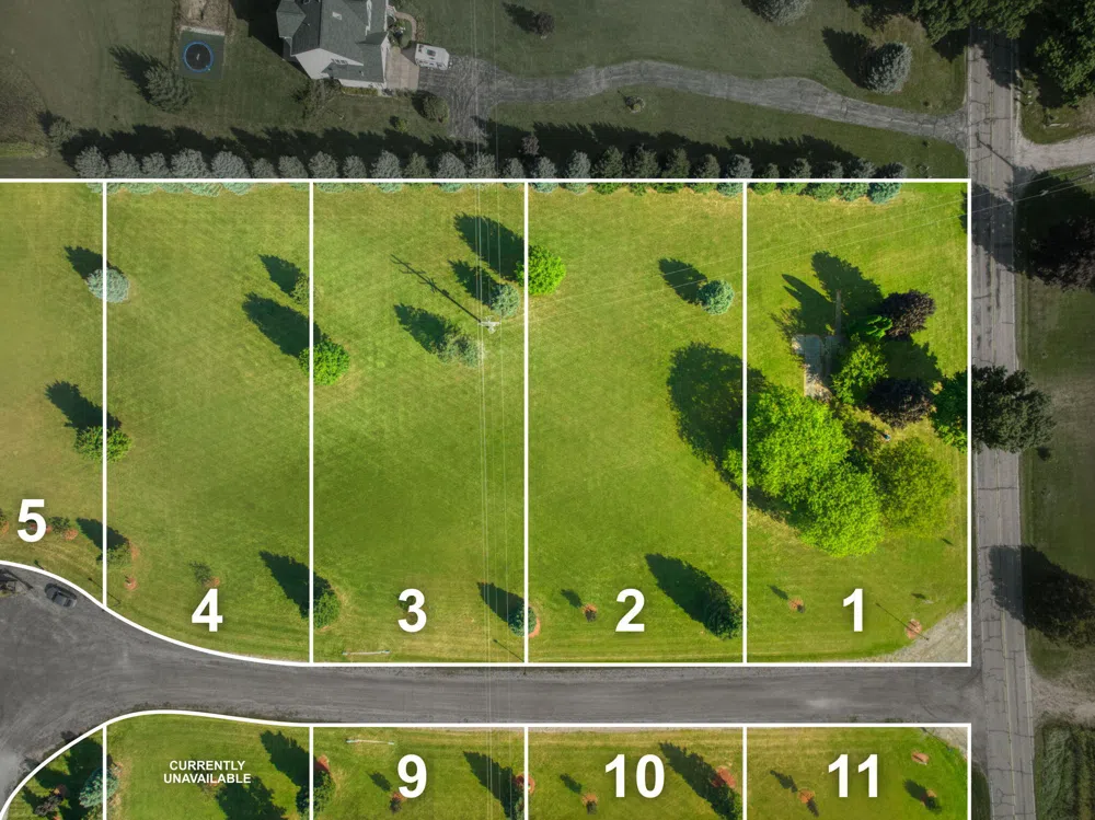 RIVER BEND Drive Lot #4 Concord, MI 49237