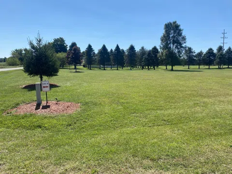RIVER BEND Drive Lot #11