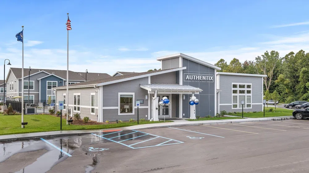 3717 Beeline Road Holland, MI 49424