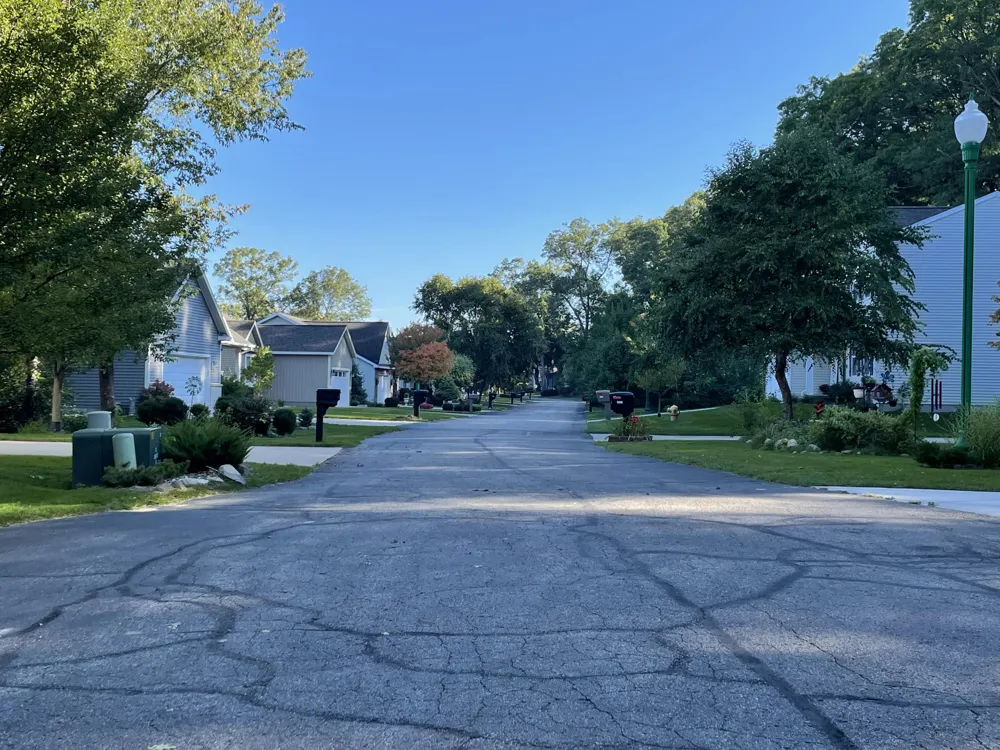 2418 View Lane Muskegon, MI 49445