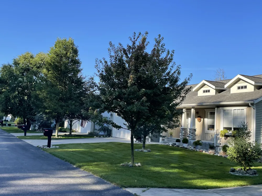 2418 View Lane Muskegon, MI 49445