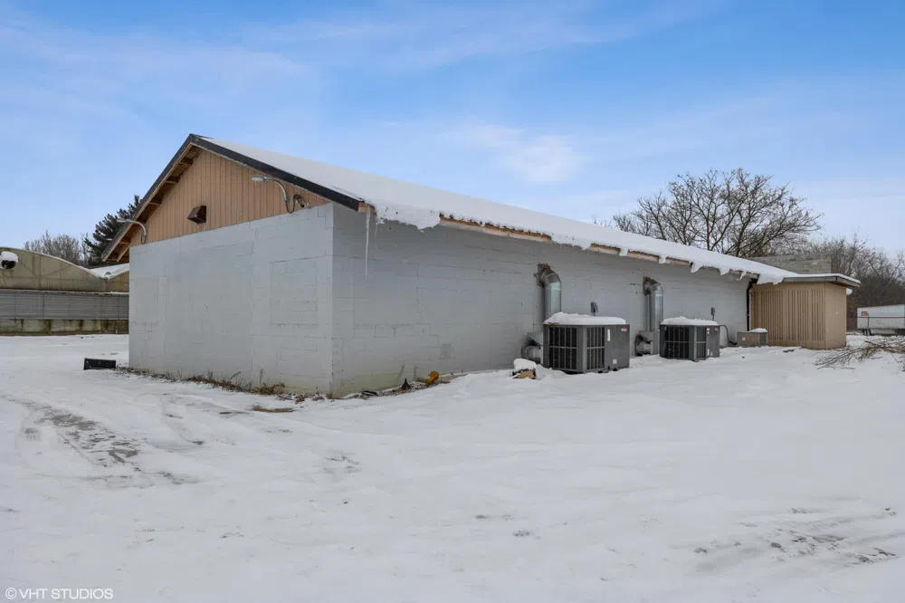 1430 S 3rd Street Niles, MI 49120
