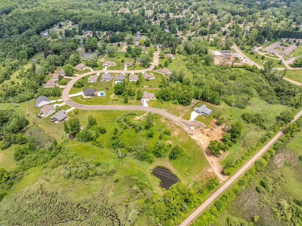 31 Natural Lane Jackson, MI 49203