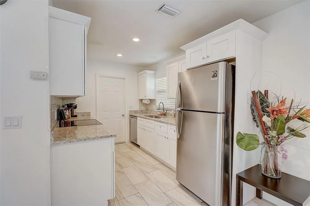 626 S OSPREY AVENUE Sarasota, FL 34236