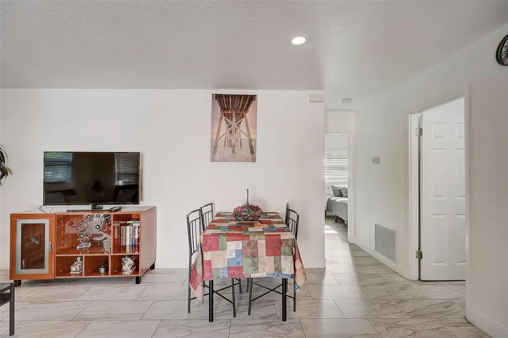 626 S OSPREY AVENUE Sarasota, FL 34236
