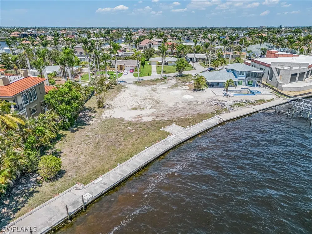 Bayshore Drive Cape Coral, FL 33904