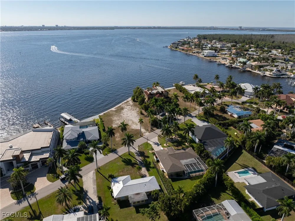 Bayshore Drive Cape Coral, FL 33904