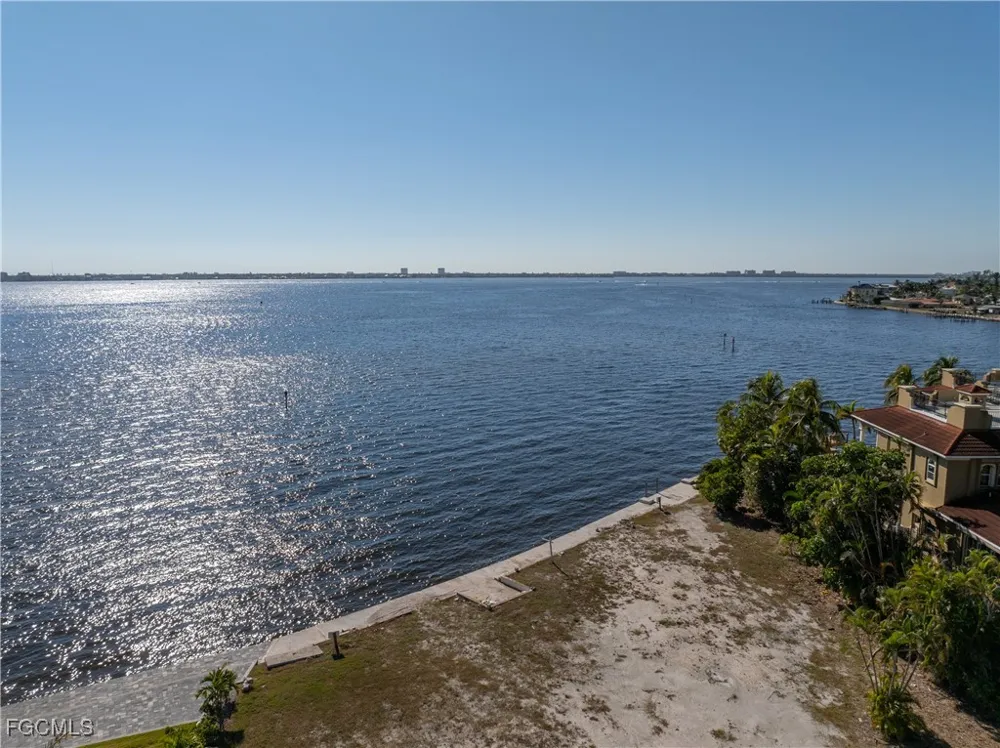 Bayshore Drive Cape Coral, FL 33904