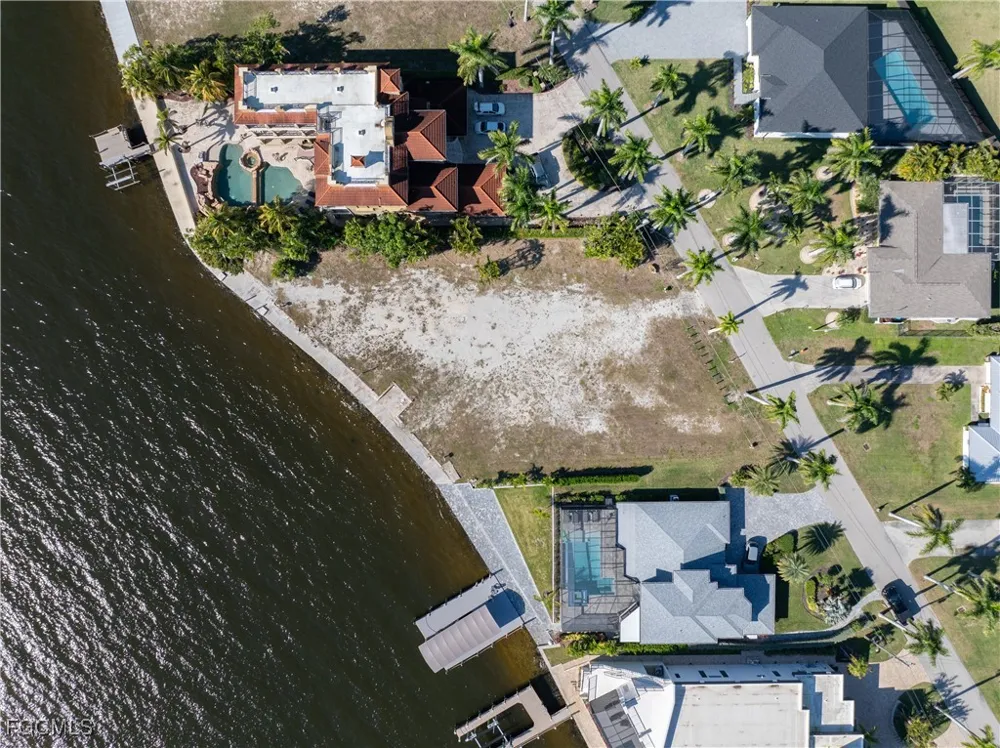 Bayshore Drive Cape Coral, FL 33904