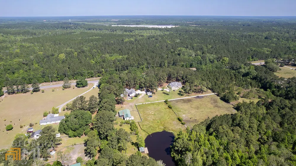 12138 Us Highway 280 Ellabell, GA 31308