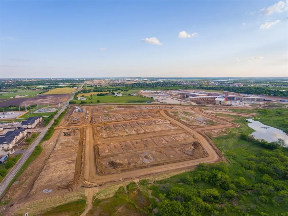 3217 Kingsgarden Road Denton, TX 76207