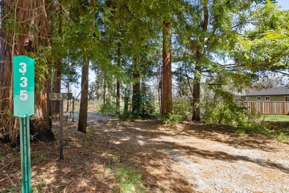 335 Braemoor Drive Santa Cruz, CA 95060