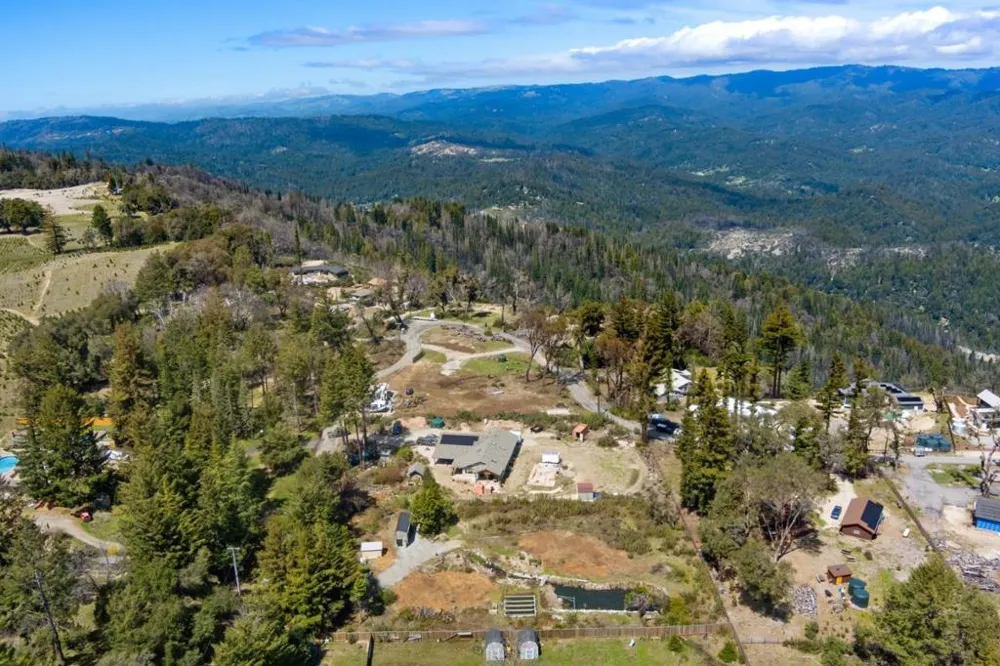 335 Braemoor Drive Santa Cruz, CA 95060