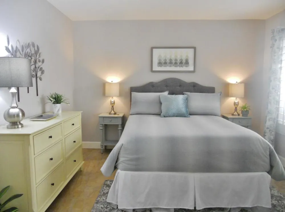 128 Castellana Palm Desert, CA 92260