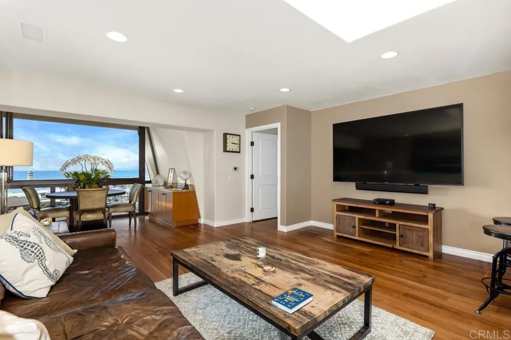 1552 CAMINO DEL MAR #619 Del Mar, CA 92014