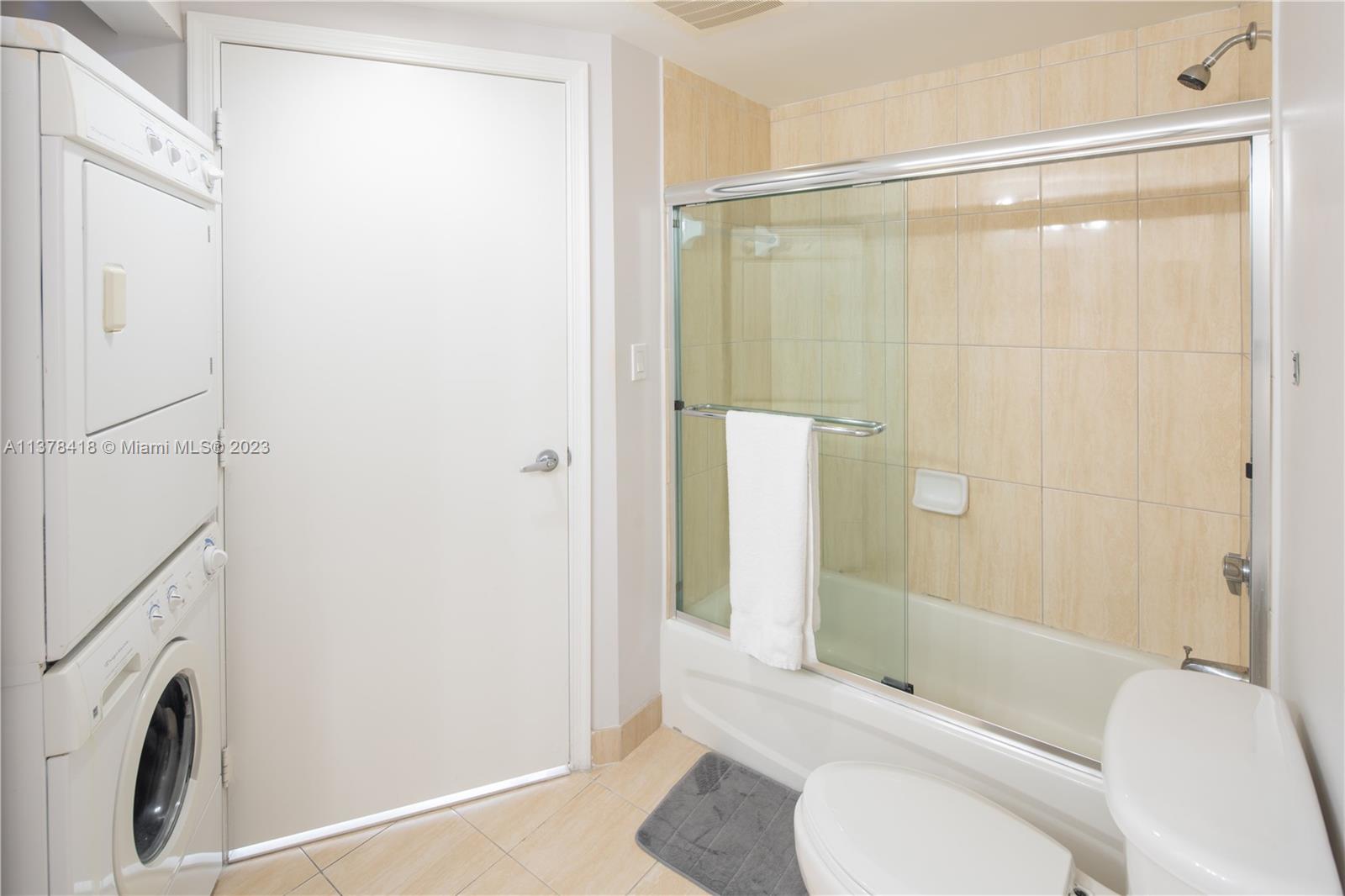 1750 Bayshore Dr #2602 Miami, FL 33132