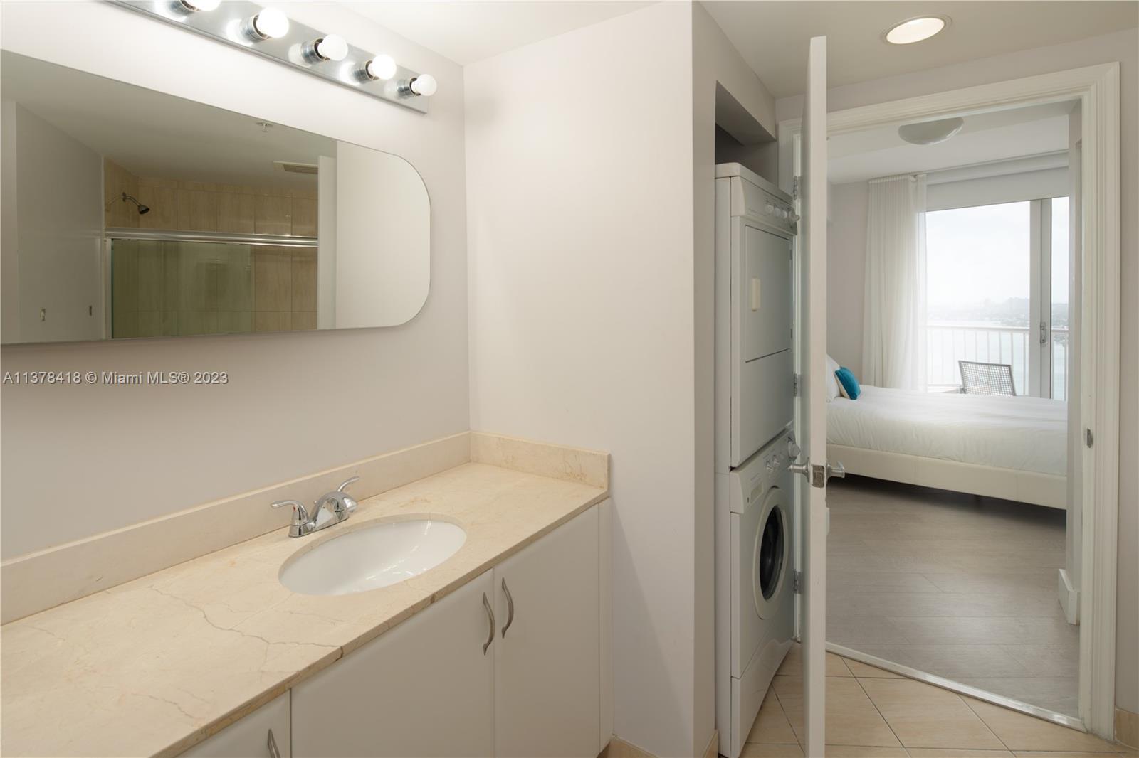 1750 Bayshore Dr #2602 Miami, FL 33132