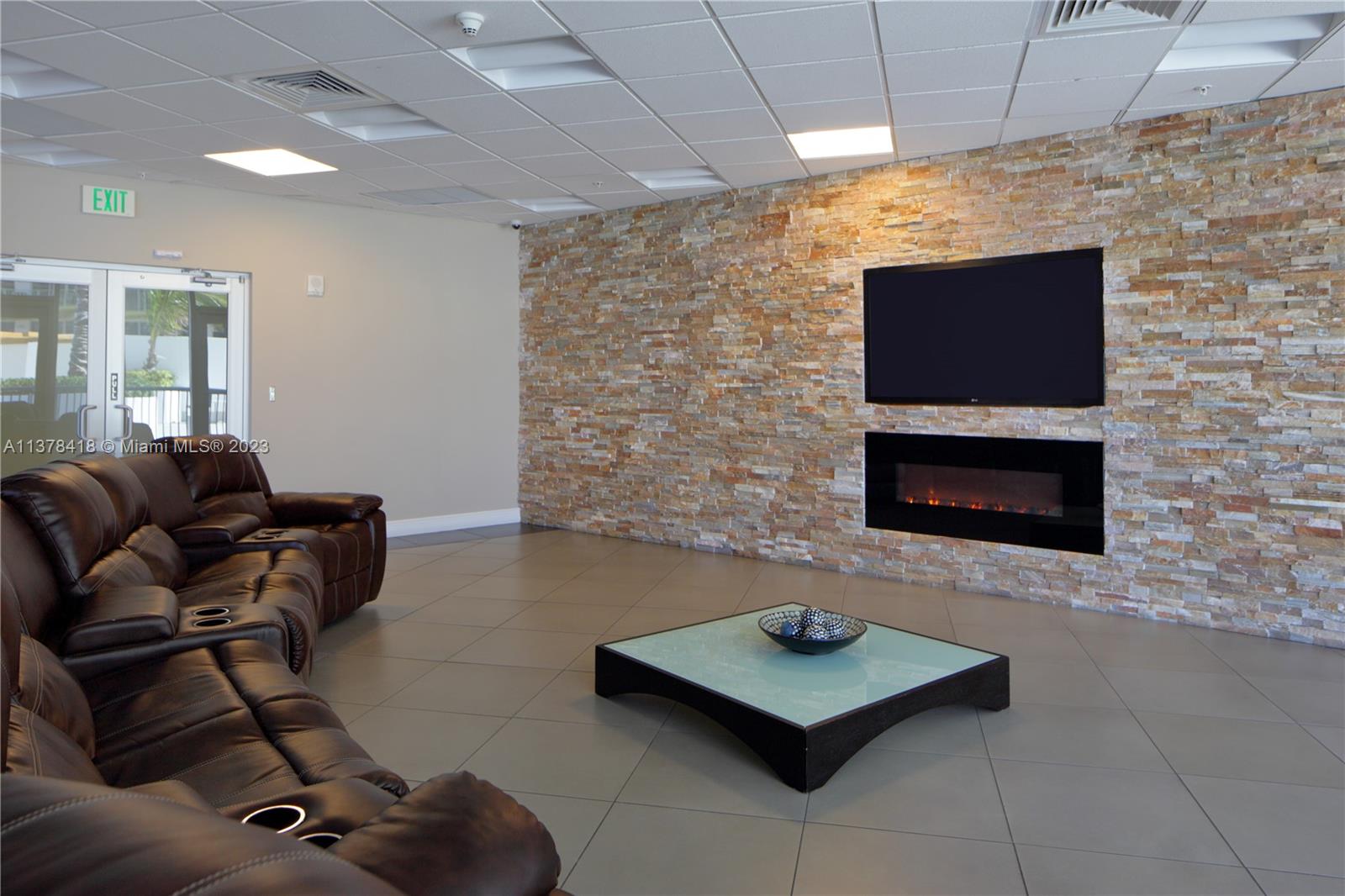 1750 Bayshore Dr #2602 Miami, FL 33132