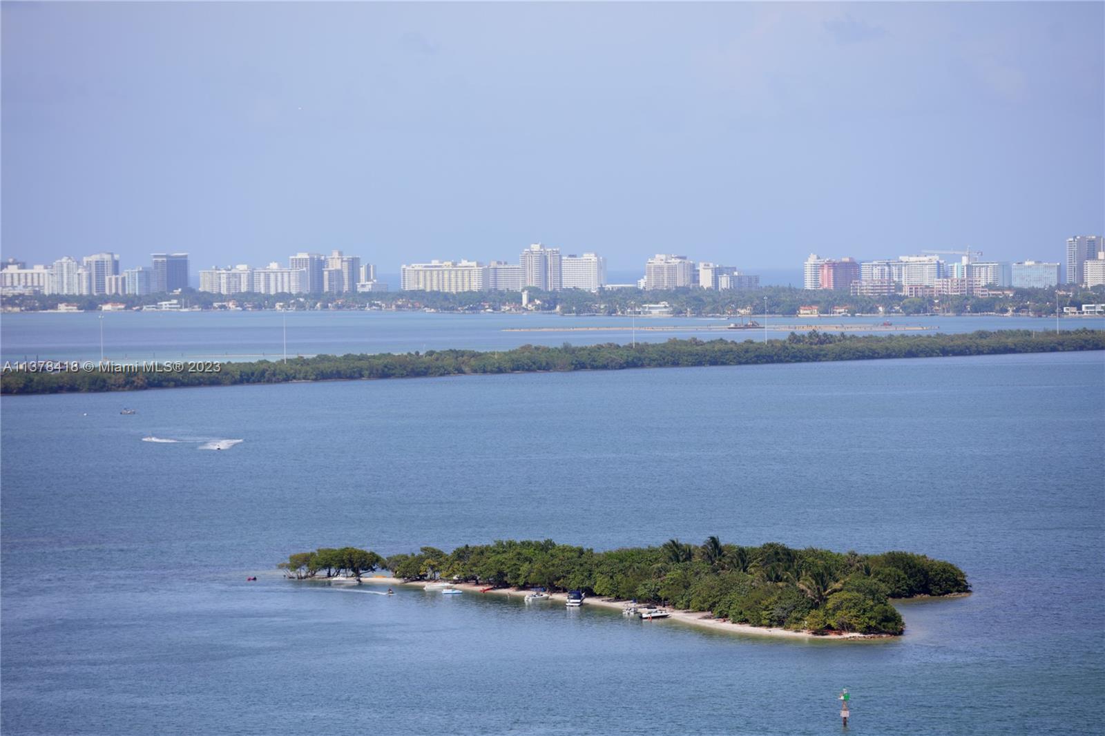 1750 Bayshore Dr #2602 Miami, FL 33132