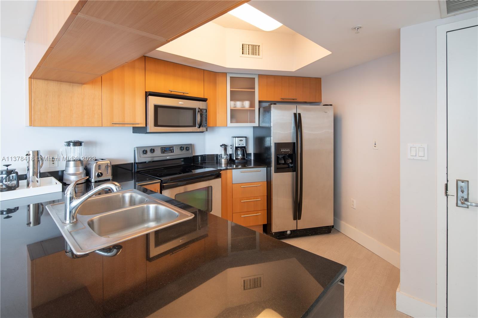 1750 Bayshore Dr #2602 Miami, FL 33132