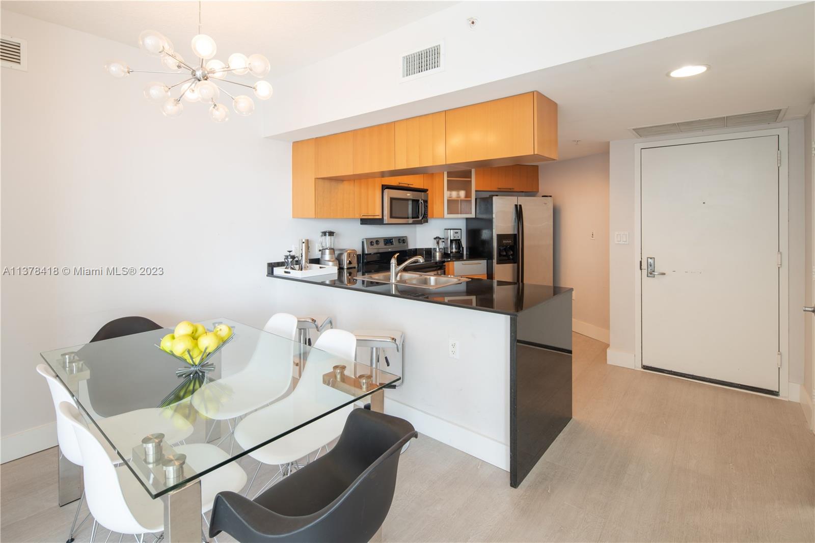 1750 Bayshore Dr #2602 Miami, FL 33132