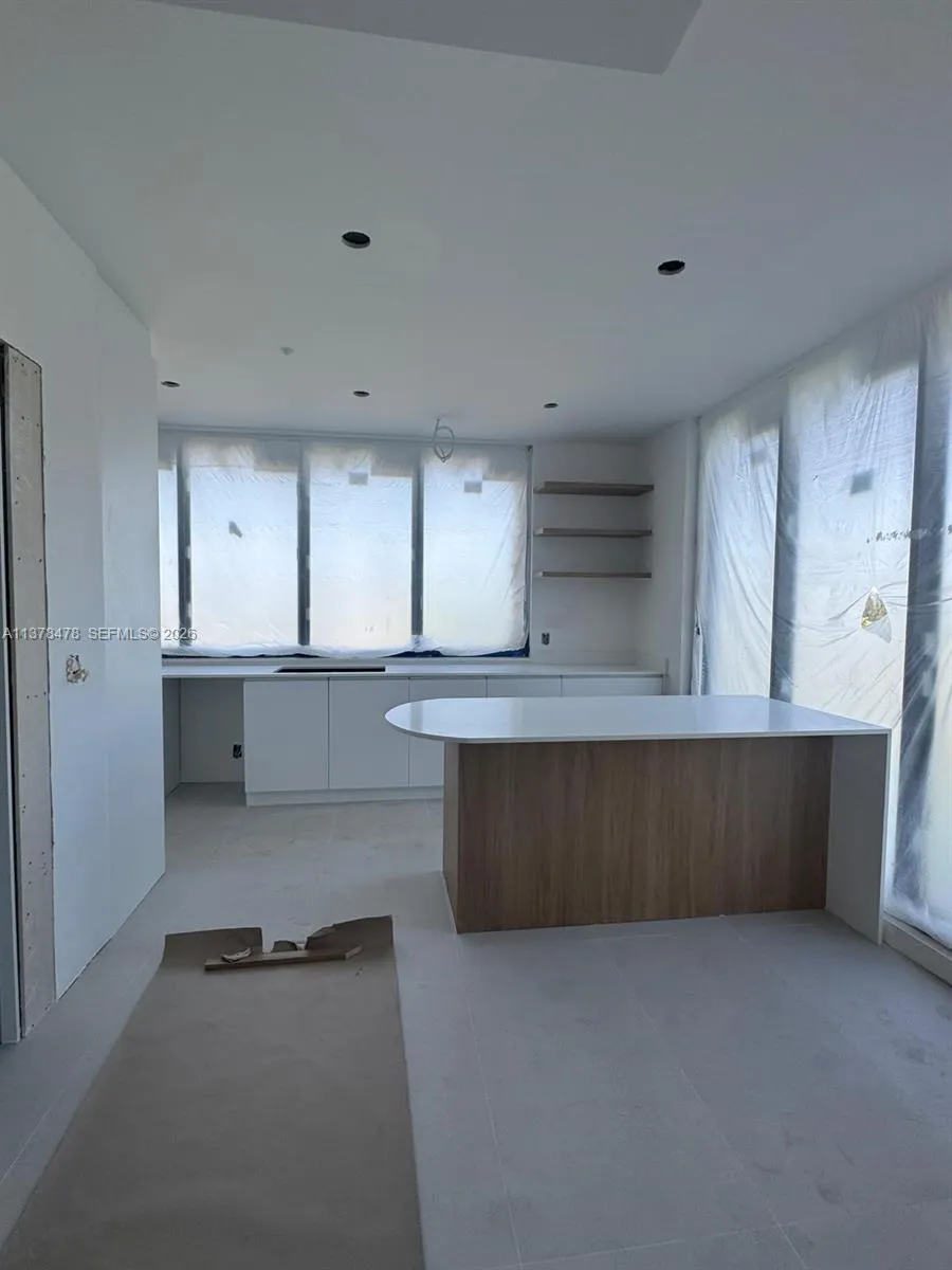 7300 Trouville Esplanade #3 Miami Beach, FL 33141