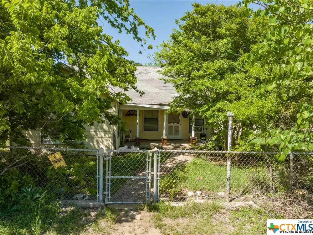 6630 Fm 183 Evant, TX 76525