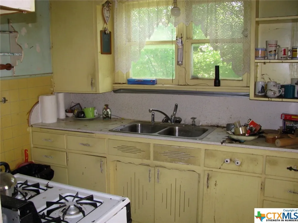 6630 Fm 183 Evant, TX 76525