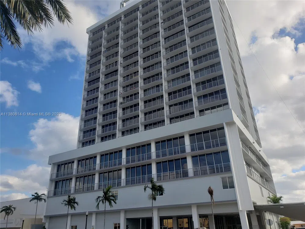 1720 Harrison St #12D Hollywood, FL 33020