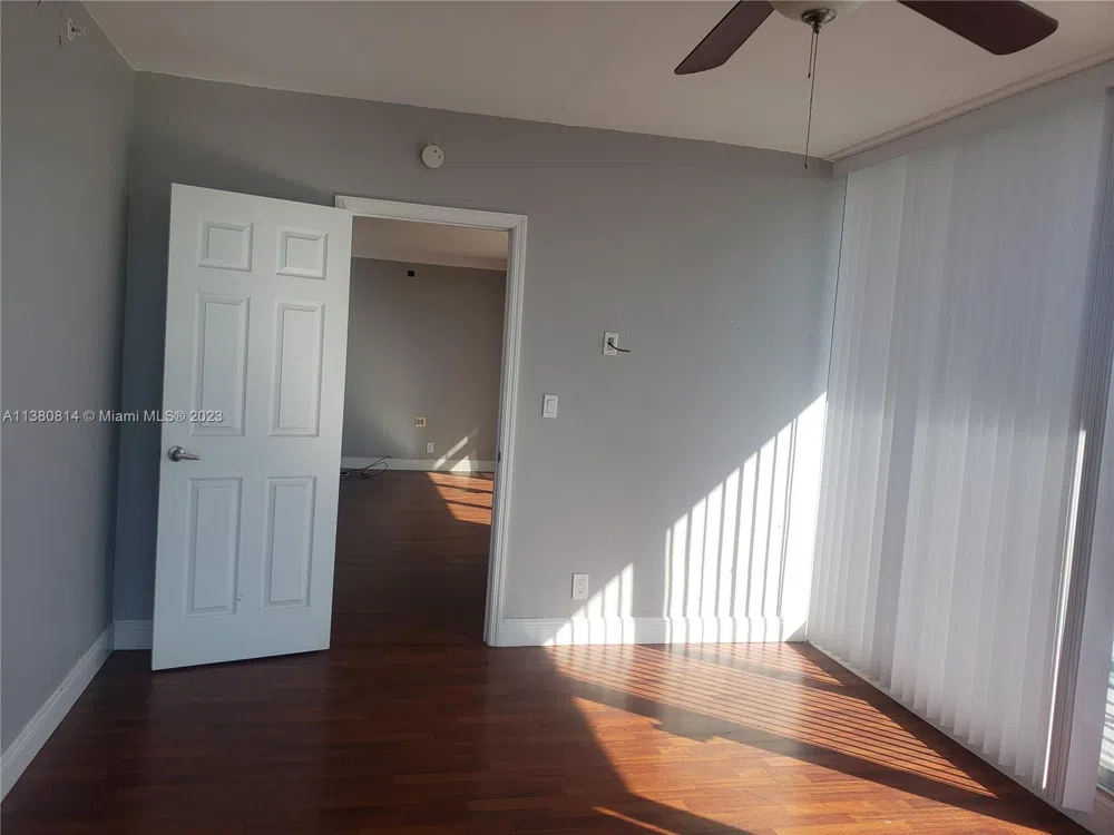 1720 Harrison St #12D Hollywood, FL 33020