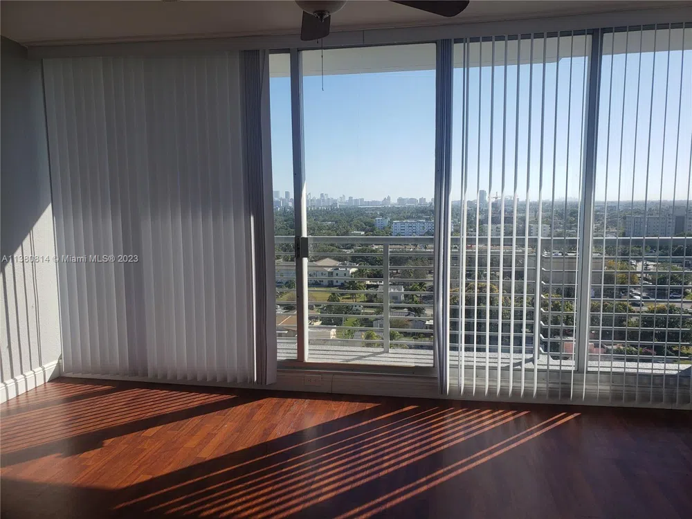 1720 Harrison St #12D Hollywood, FL 33020