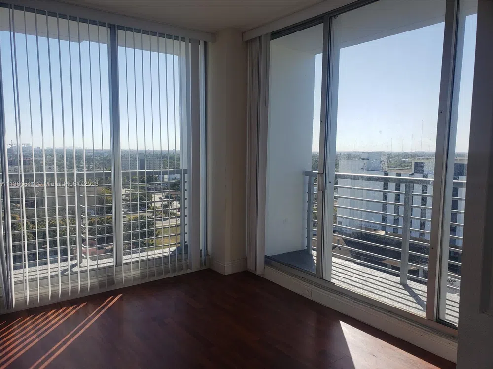 1720 Harrison St #12D Hollywood, FL 33020