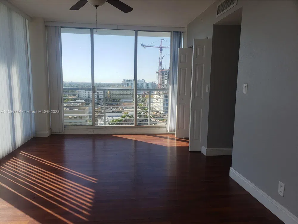 1720 Harrison St #12D Hollywood, FL 33020